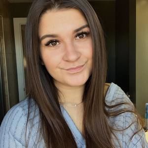 Meet your Posher, Cassandra